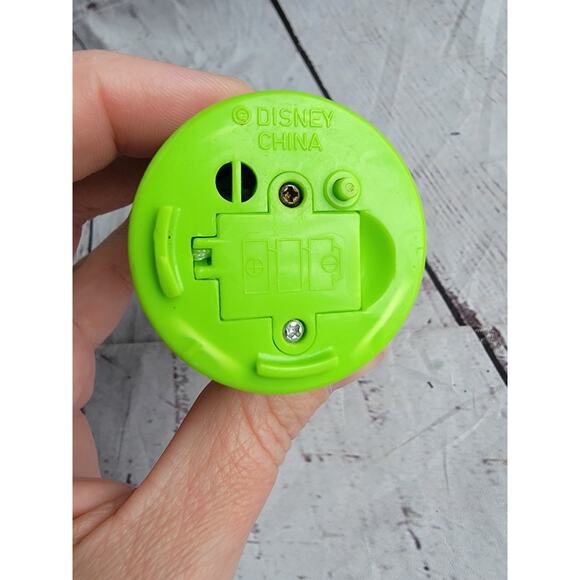 1994 Disney Mattel Winnie The Pooh Train Conductor 4 1/2" TALL Doesn't Work - Picture 6 of 6